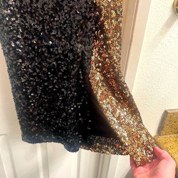 French Connection - Gold & Black Sequins Dress 8 AMAZING 🤩 - Picture 2 of 6